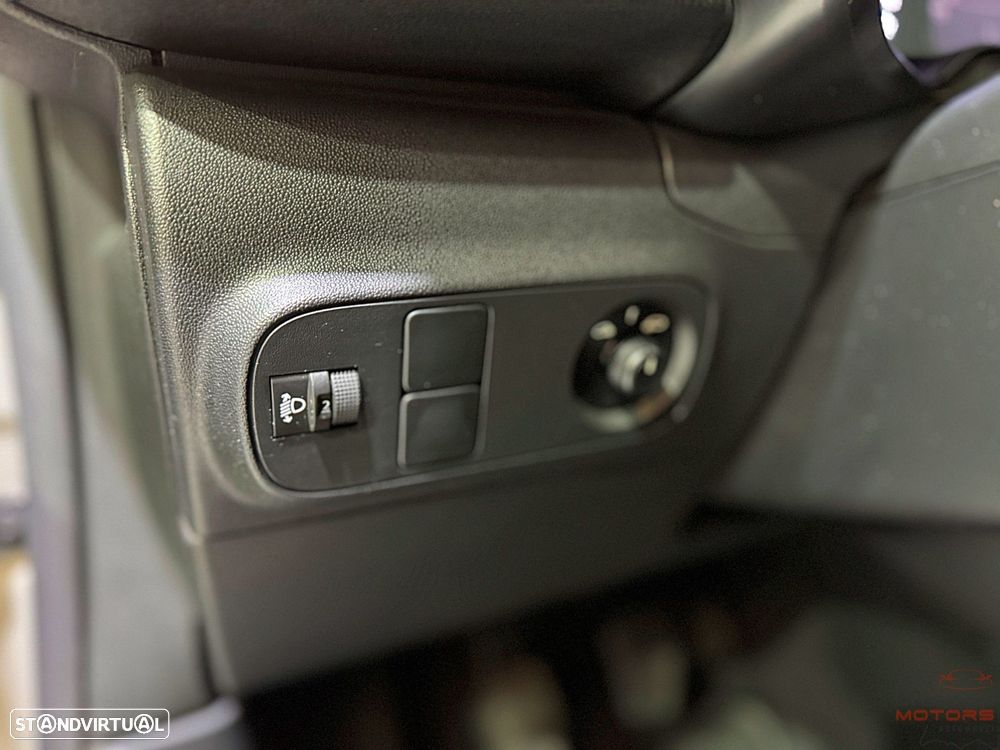 Citroën C3 1.2 PureTech Feel - 17