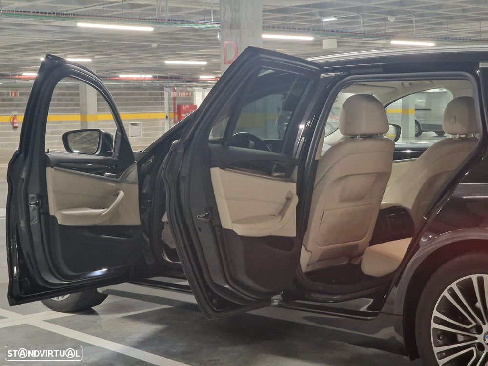 BMW 520 d Line Luxury Auto - 3