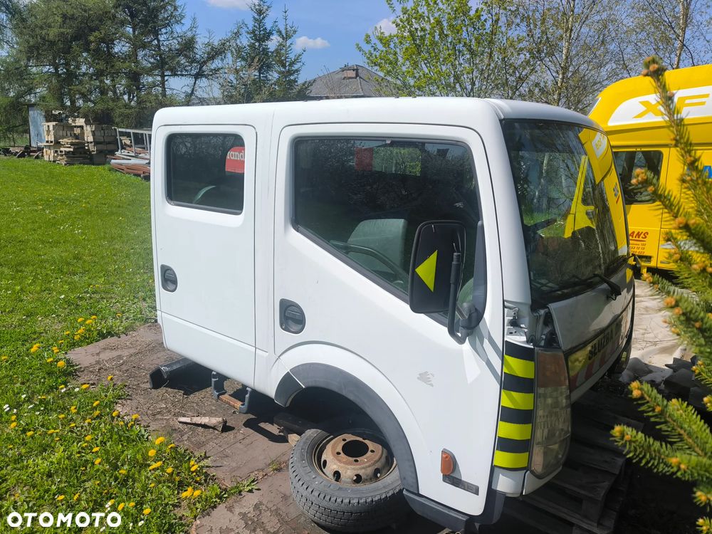 Kabina Nissan DOKA - 5