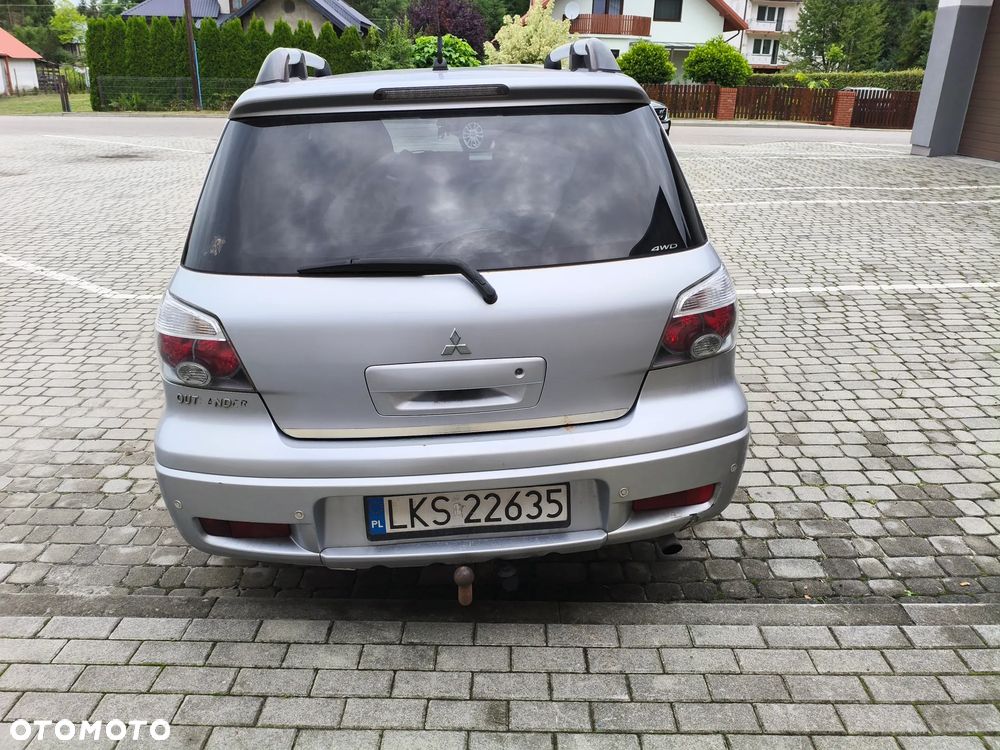 Mitsubishi Outlander 2.4 Dakar - 3