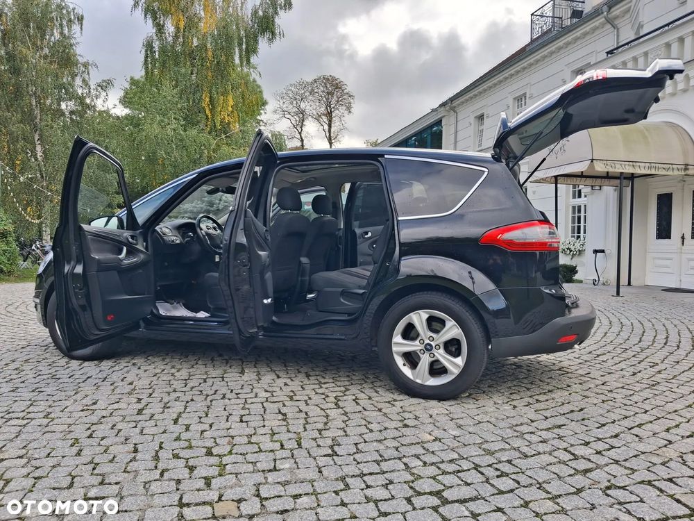 Ford S-Max - 8
