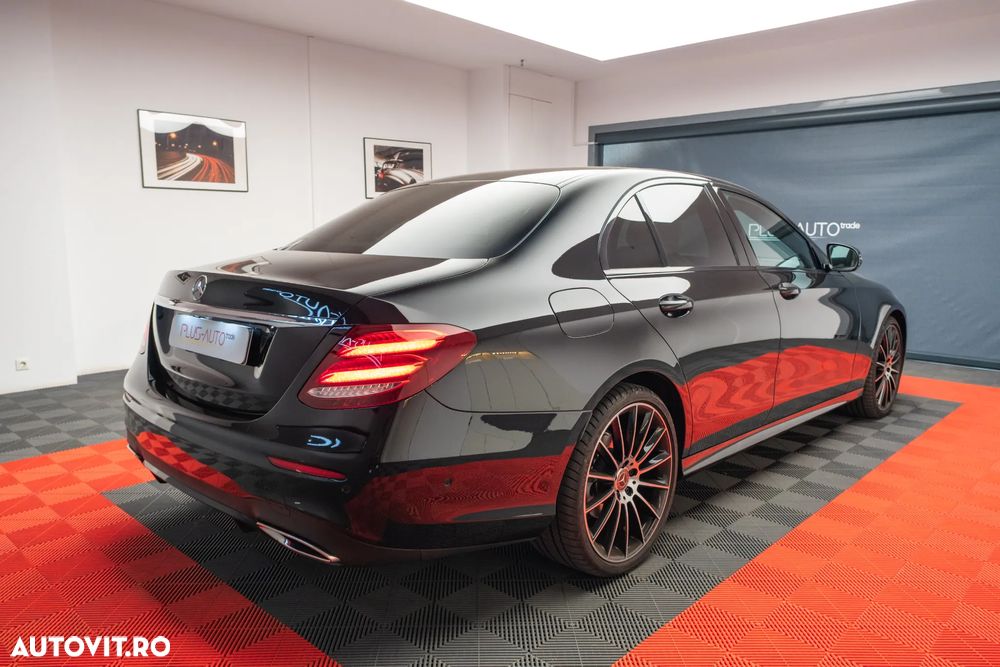 Mercedes-Benz E 220 d 4Matic 9G-TRONIC AMG Line - 3