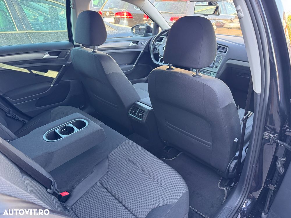 Volkswagen Golf 1.4 TSI BlueMotion Technology DSG Lounge - 16