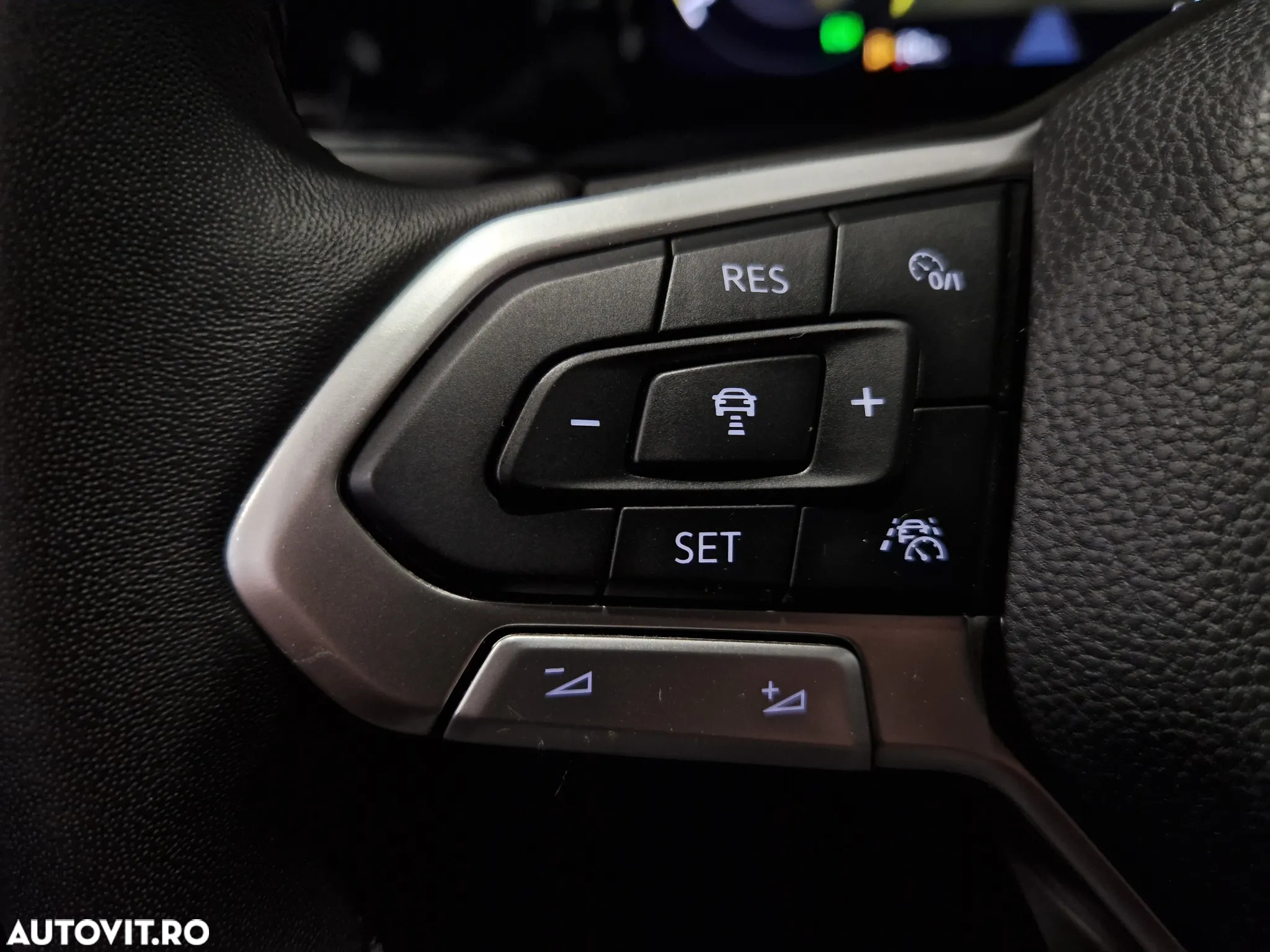 Volkswagen Golf 2.0 TDI DSG Style - 18