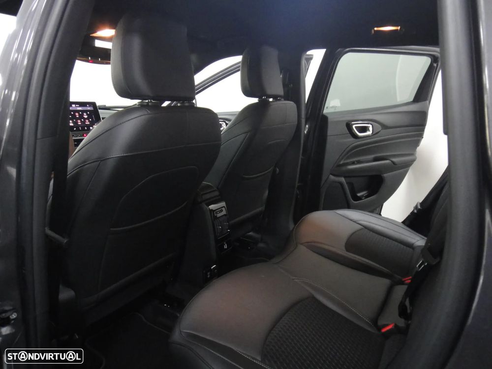 Jeep Compass 1.3 T4 4xe Auto Limited - 18