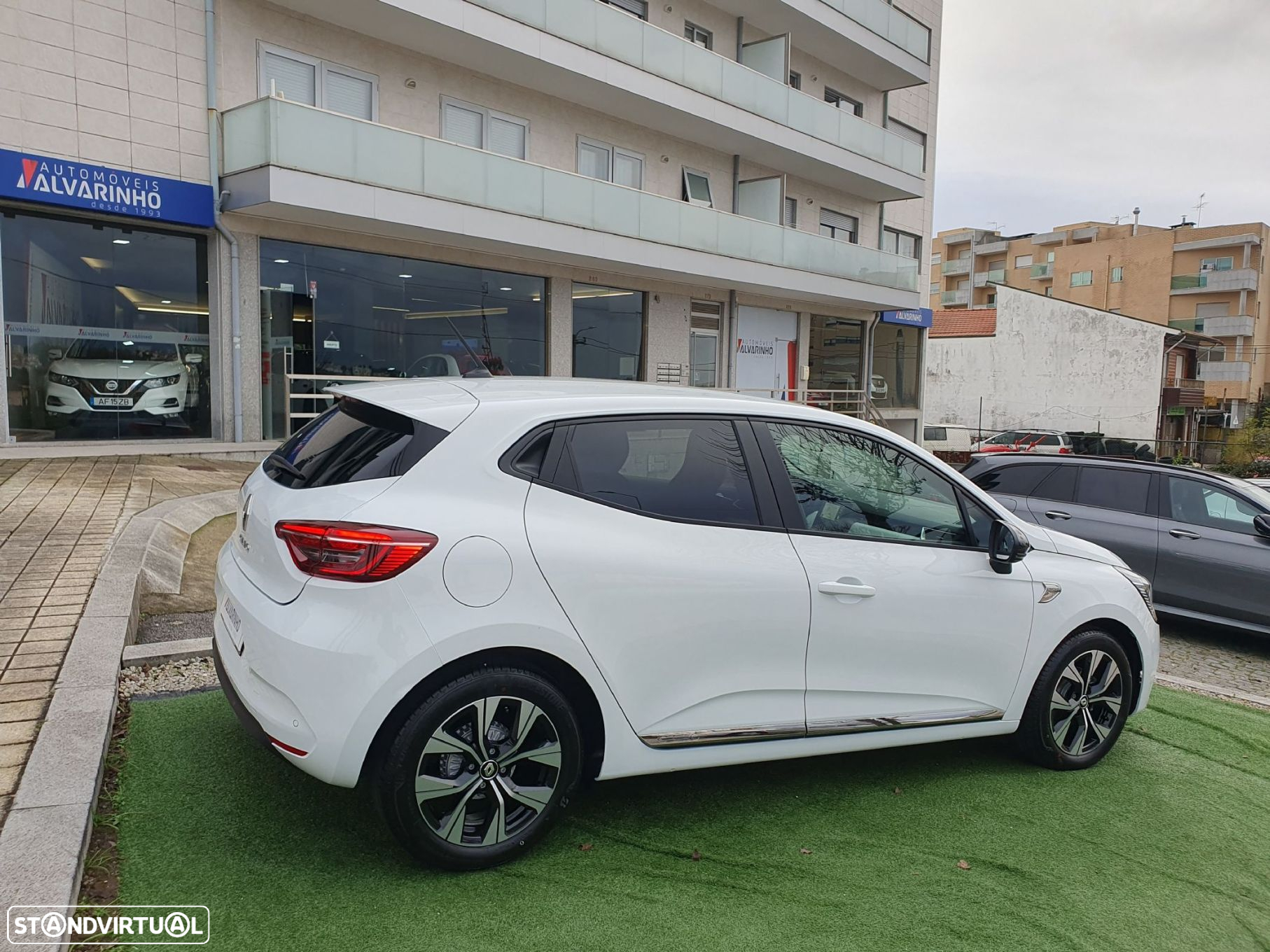 Renault Clio 1.0 TCe Limited - 6