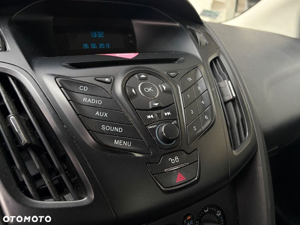 Ford Focus 1.6 Ambiente Start - 17