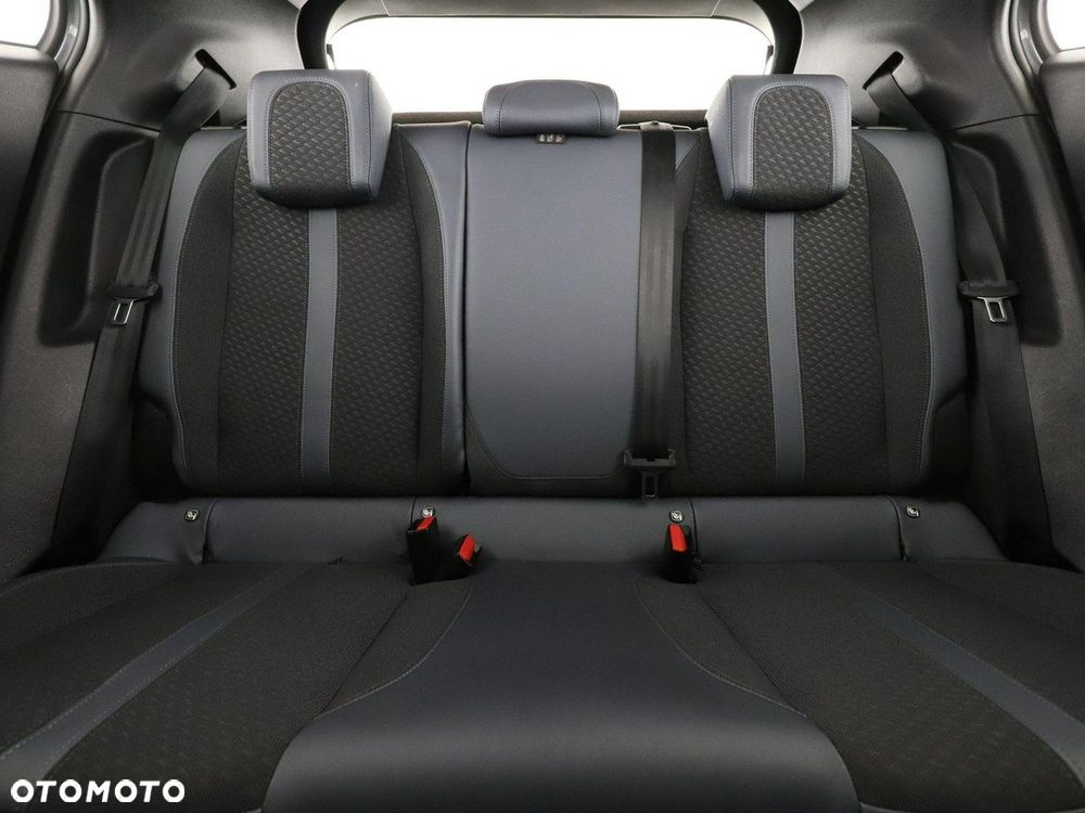 Peugeot 2008 1.5 BlueHDi Allure - 18