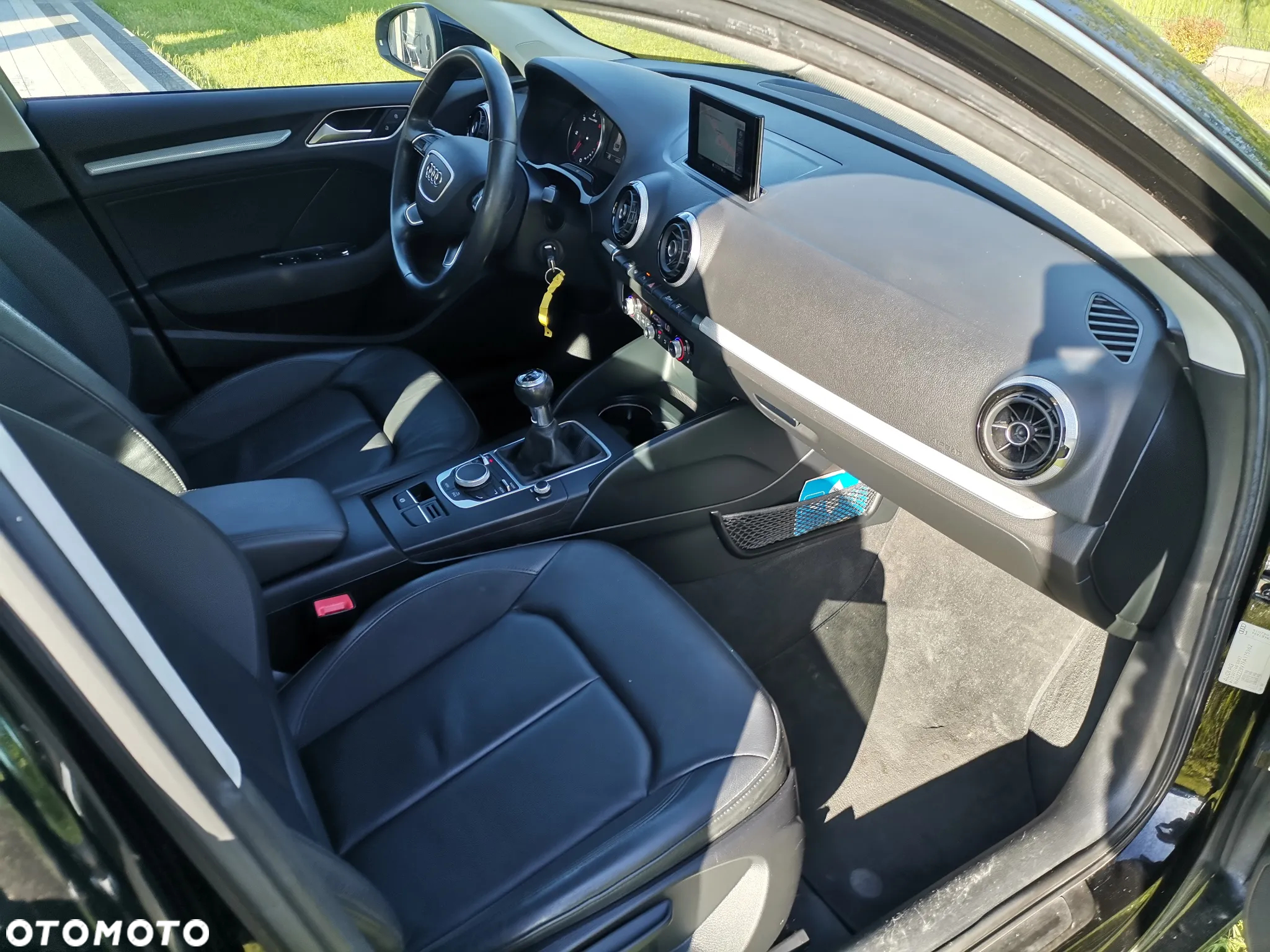 Audi A3 1.6 TDI Sportback (clean diesel) Ambiente - 11
