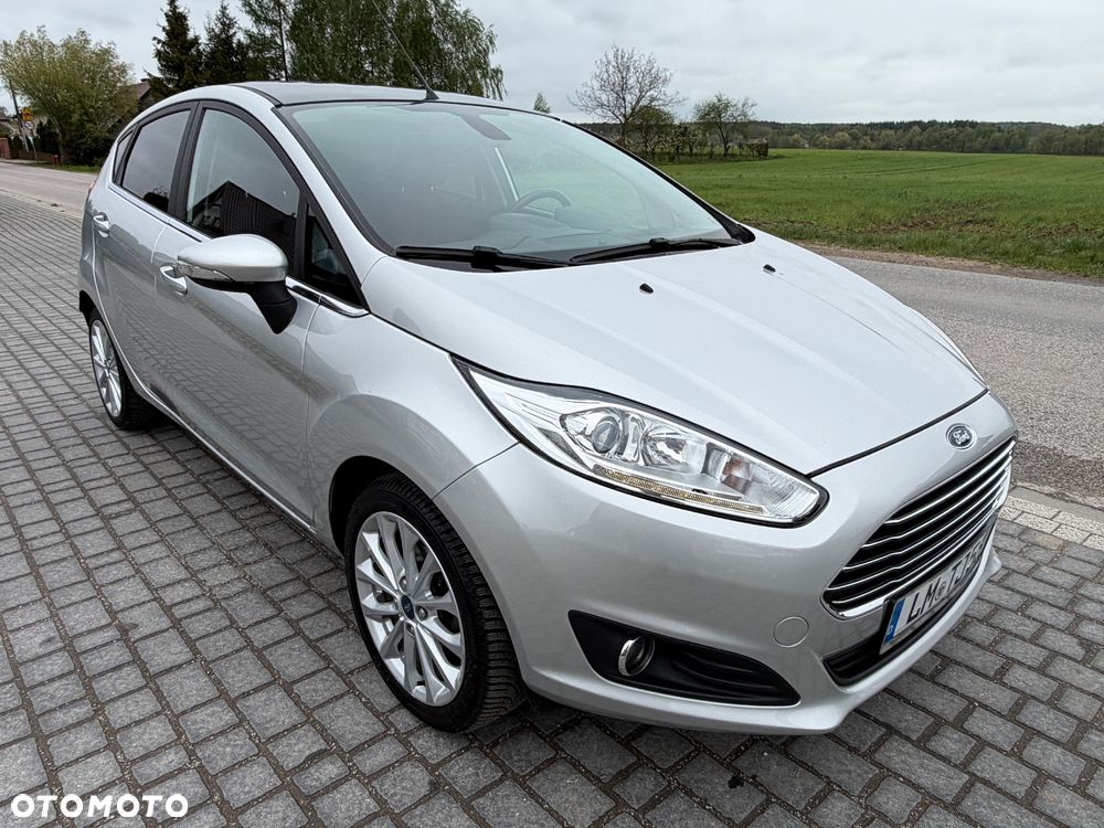 Ford Fiesta 1.0 EcoBoost S&S TITANIUM - 9