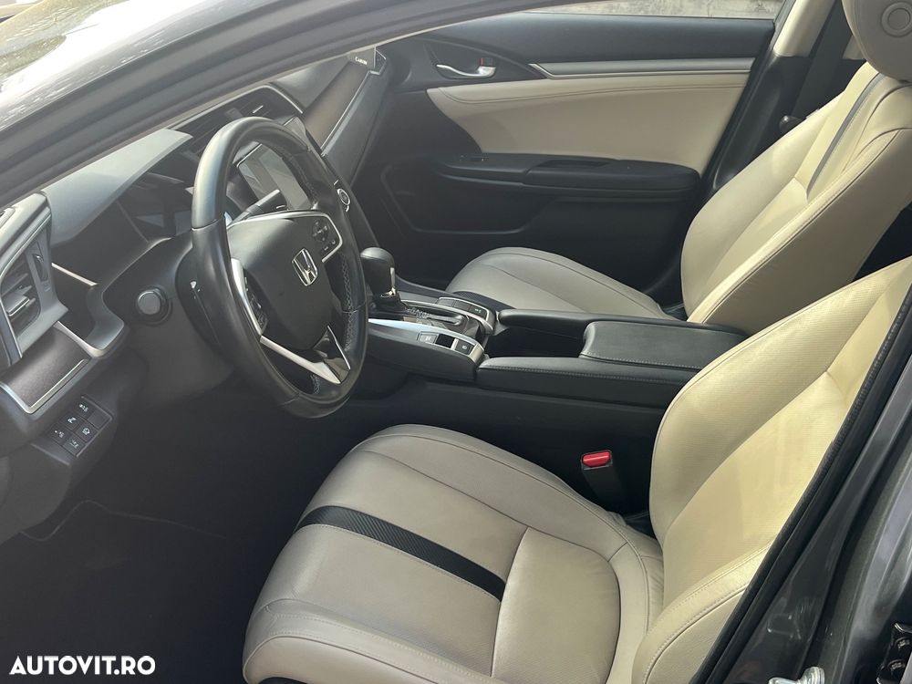 Honda Civic 1.5 i-VTEC Turbo CVT Prestige - 23