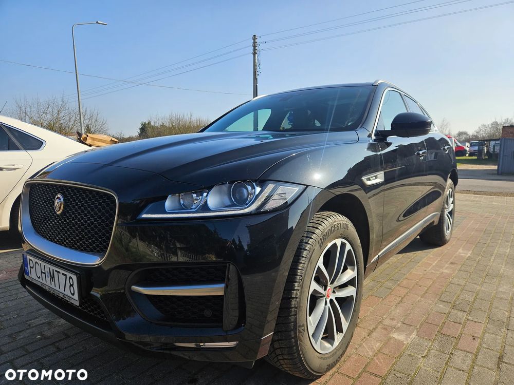 Jaguar F-Pace 2.0 i4D AWD R-Sport - 9