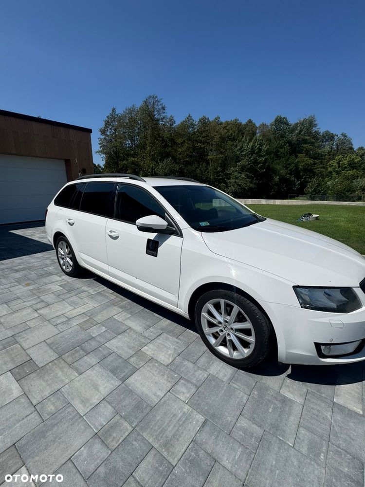 Skoda Octavia 1.4 TSI Ambition DSG - 5