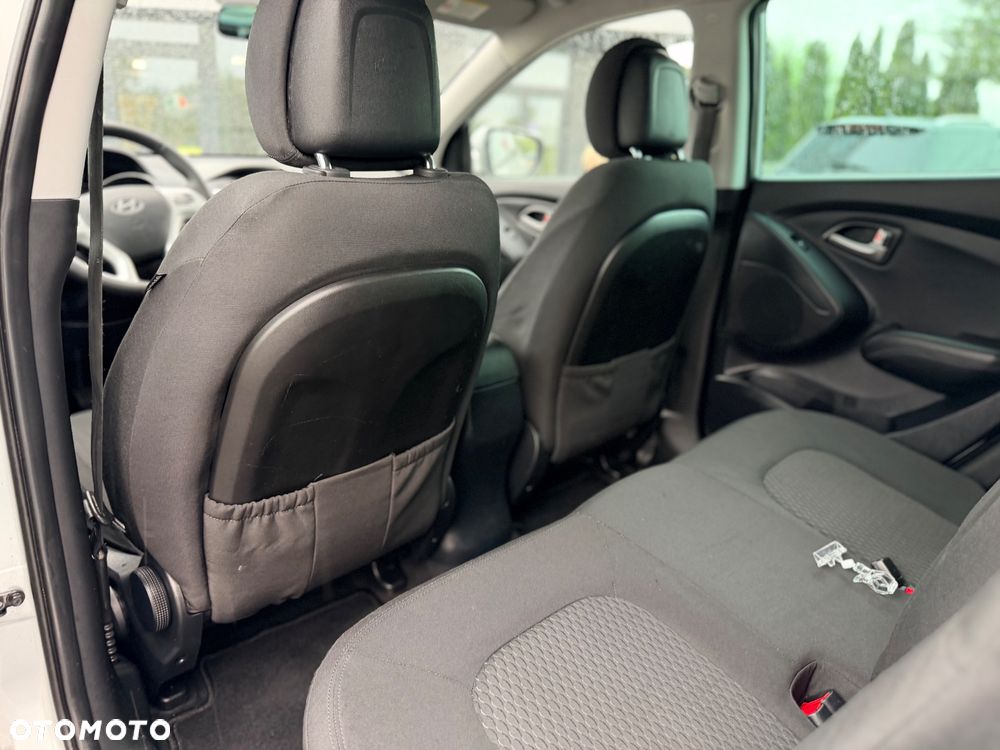 Hyundai ix35 2.0 2WD Automatik Trend - 11