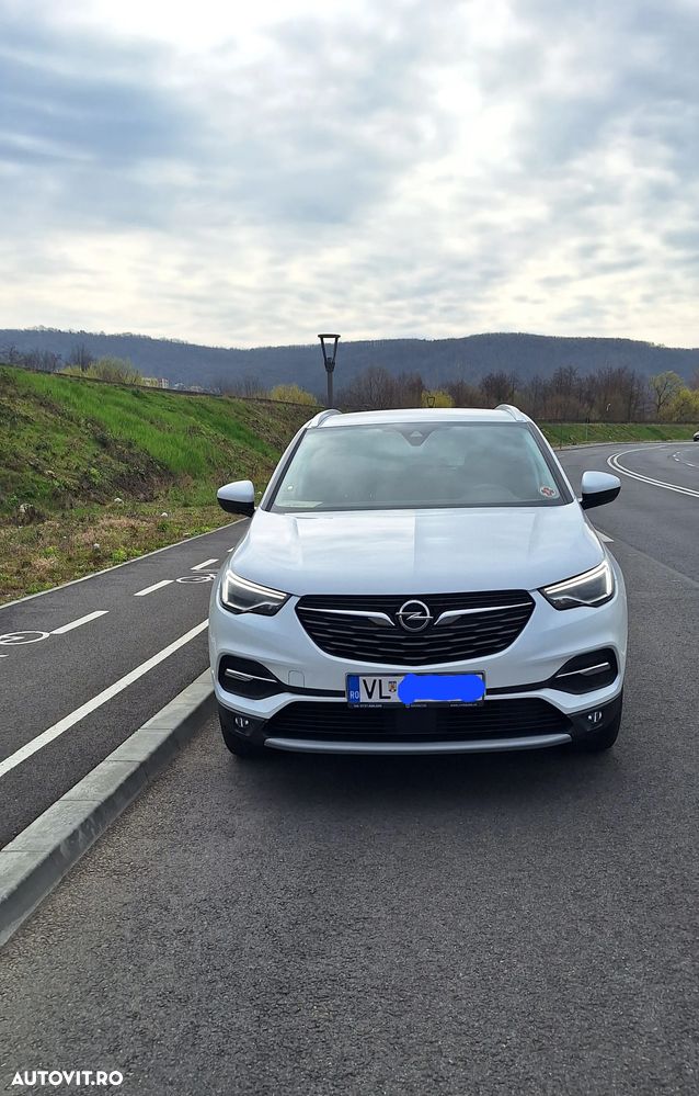 Opel Grandland X 1.2 Turbo START/STOP Innovation Aut. - 2