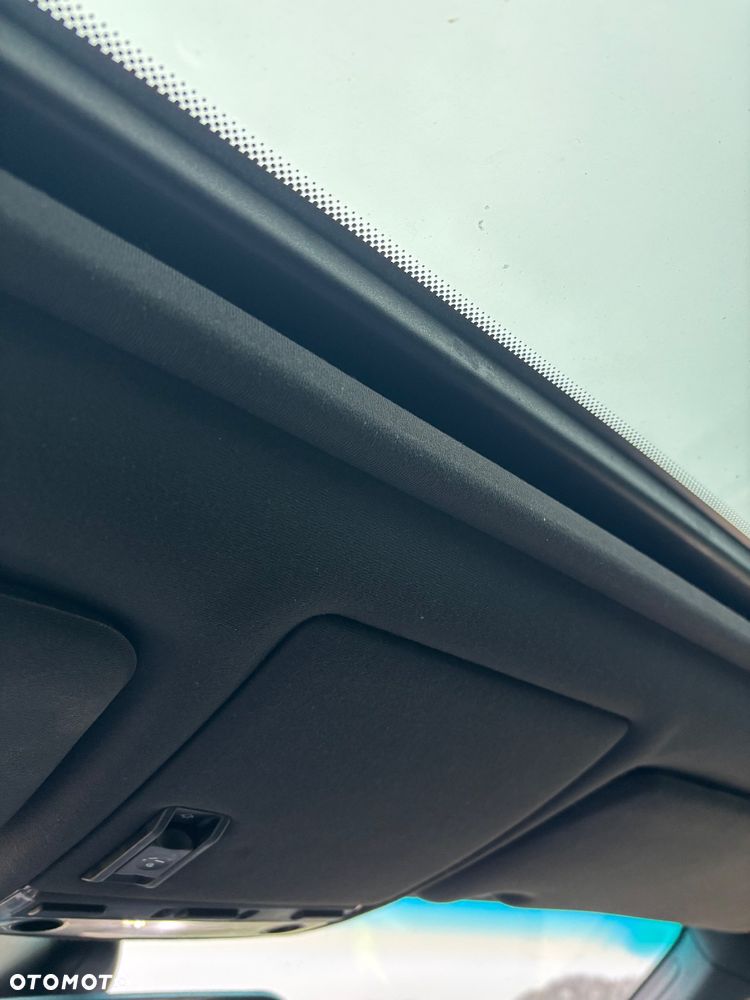 BMW Seria 3 330xd - 11