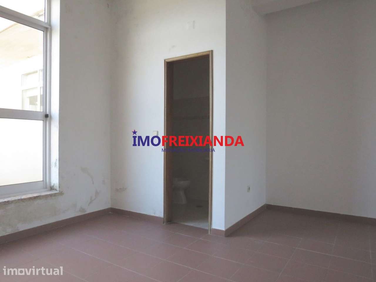 Loja - Freixianda - Grande imagem: 2/8