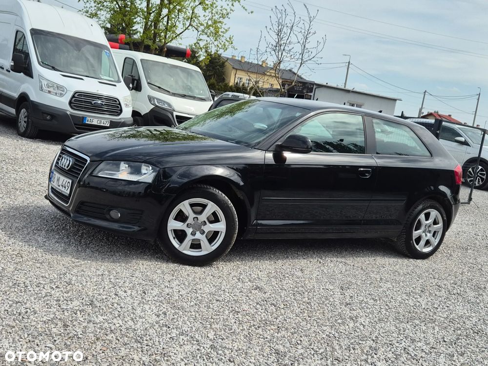 Audi A3 3-drzwiowe 1.4 TFSI Ambition - 5