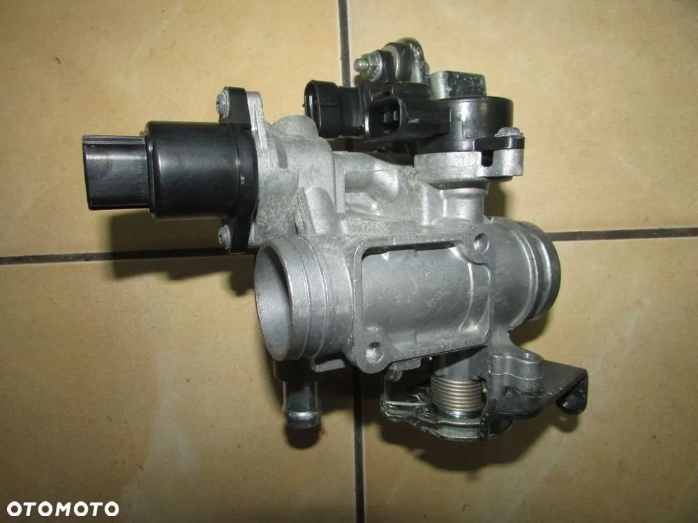Yamaha X-MAX YP 250 14-17 przepustnica TPS - 1