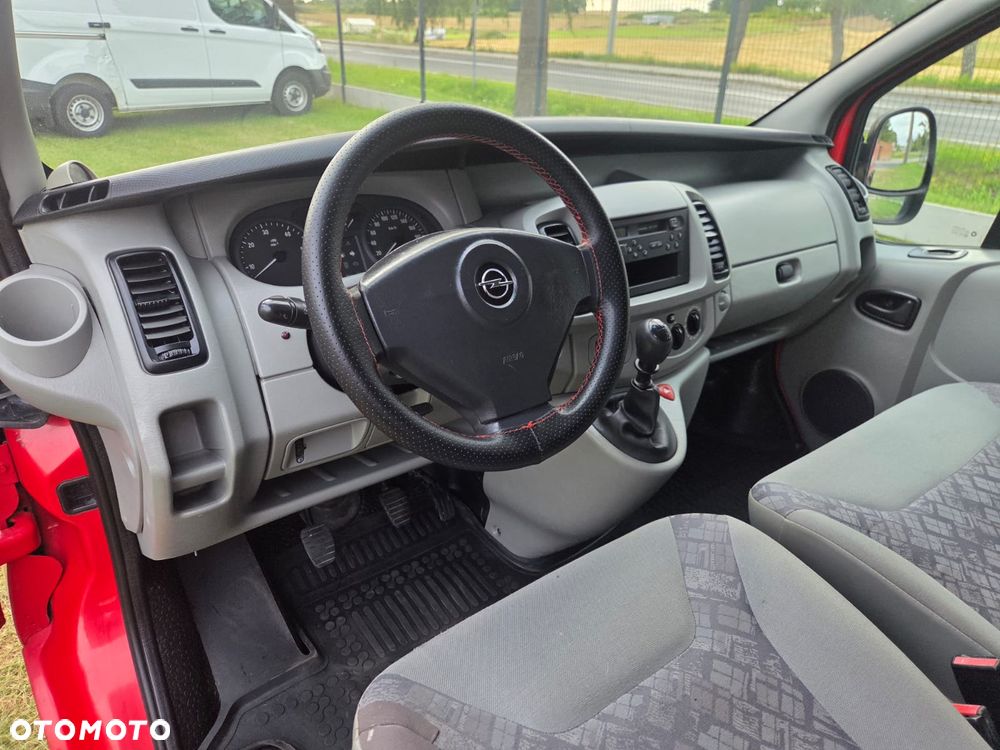 Opel vivaro - 12