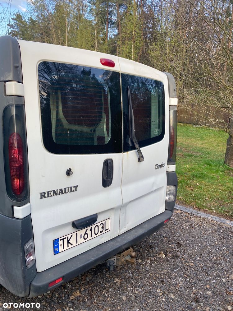 Renault Trafic Passenger Authentique - 2