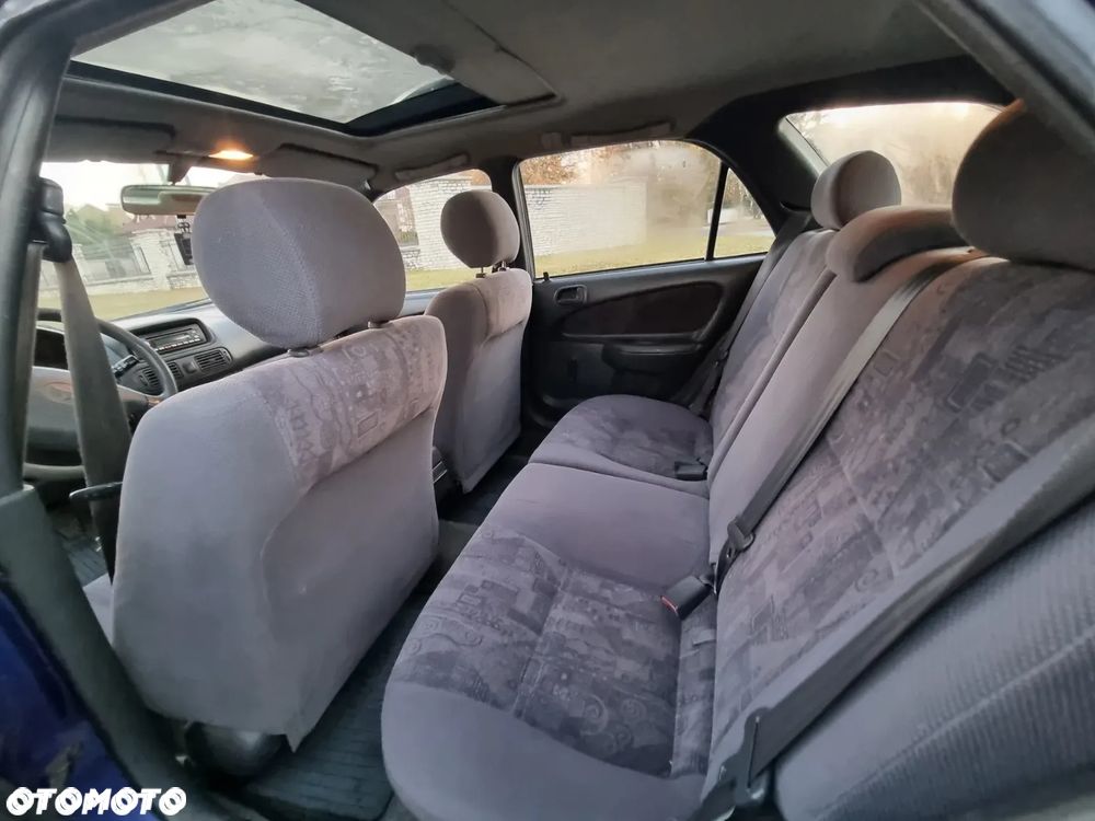 Toyota Corolla 1.4 Terra2 - 13