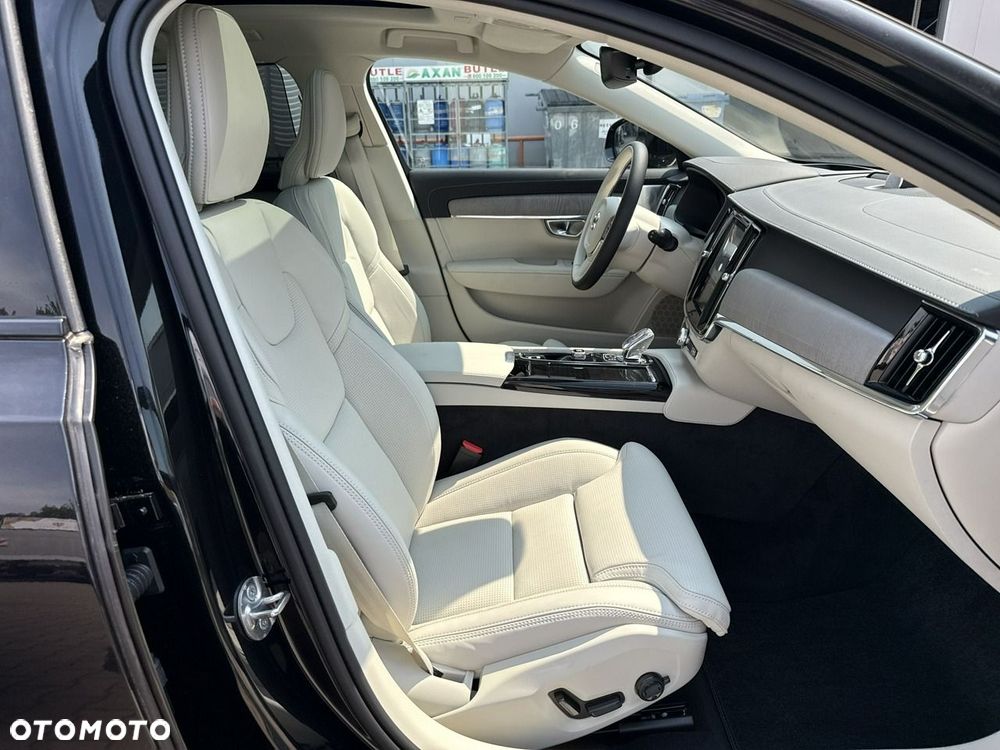 Volvo V90 - 19