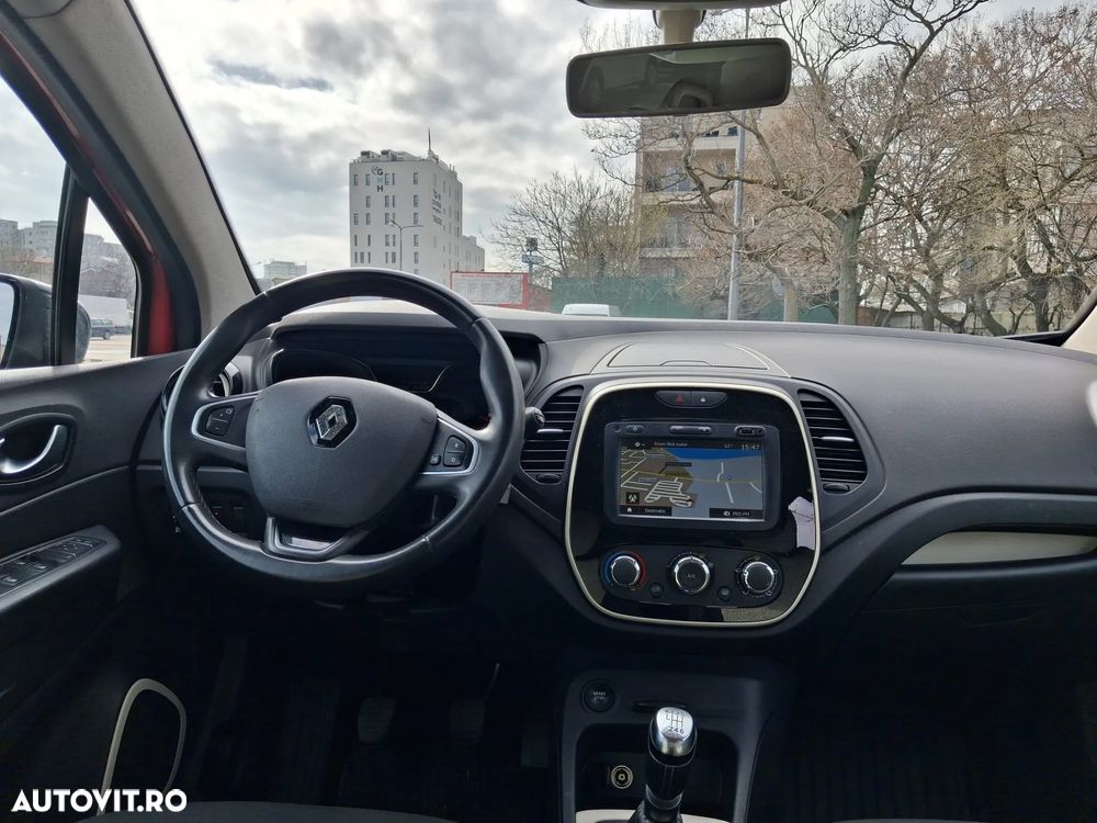 Renault Captur TCe GPF Red Edition - 2
