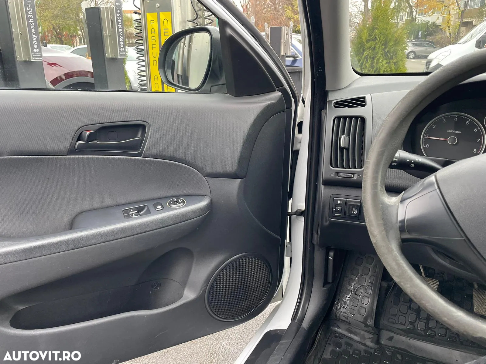 Hyundai i30 1.4 DOHC GL CLASSIC - 11