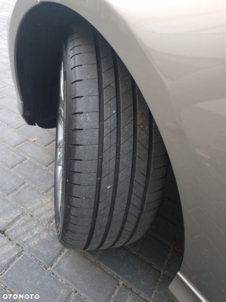 BMW Seria 3 320d DPF Edition Lifestyle - 25