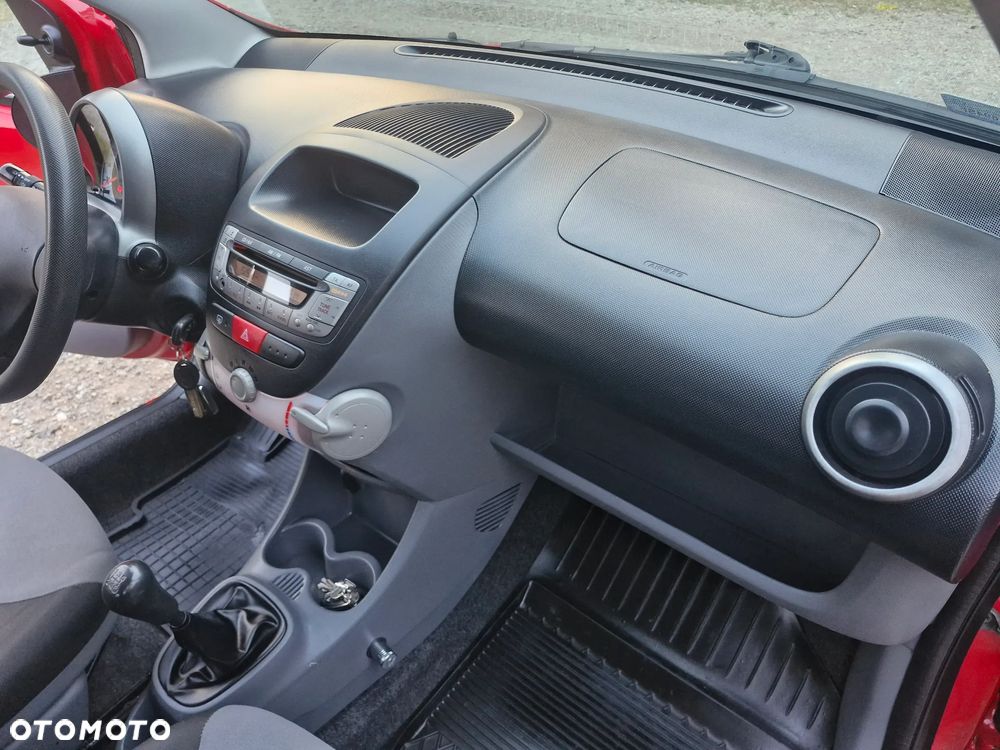 Peugeot 107 70 Petit Filou - 25