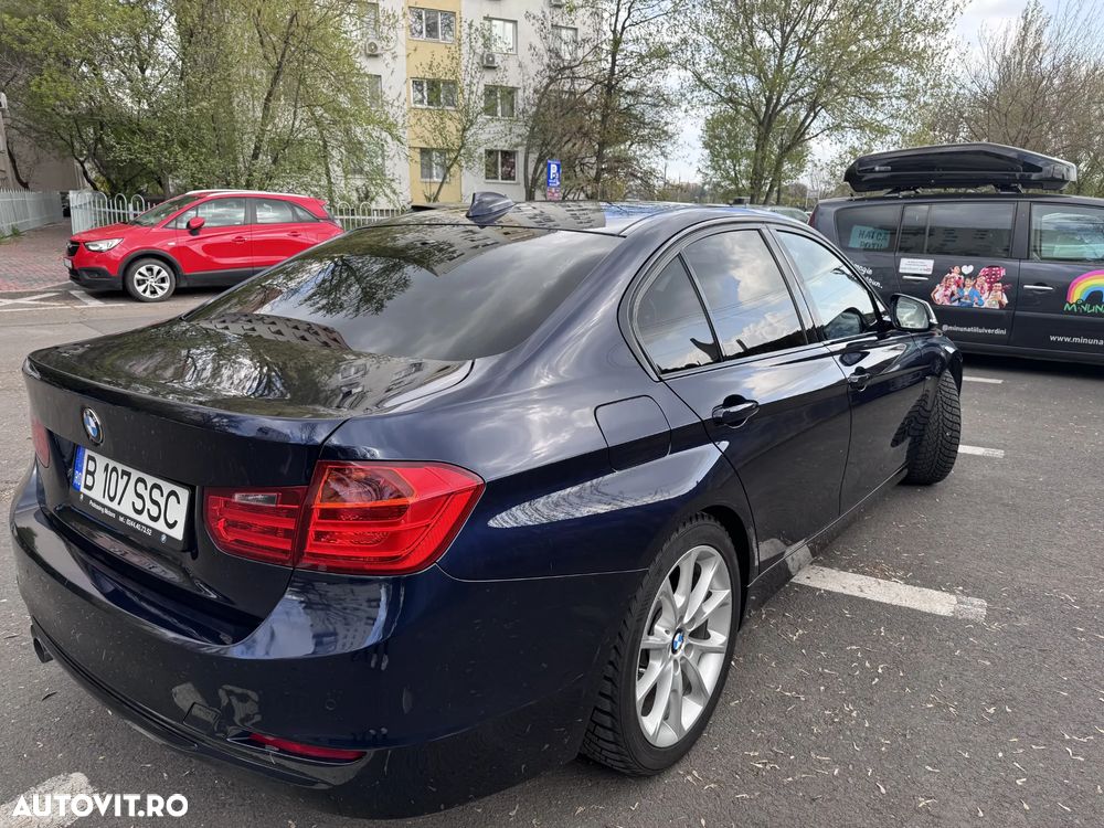 BMW Seria 3 320d DPF Aut. - 9