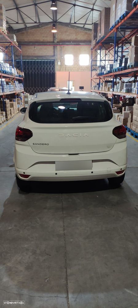 Dacia Sandero - 3