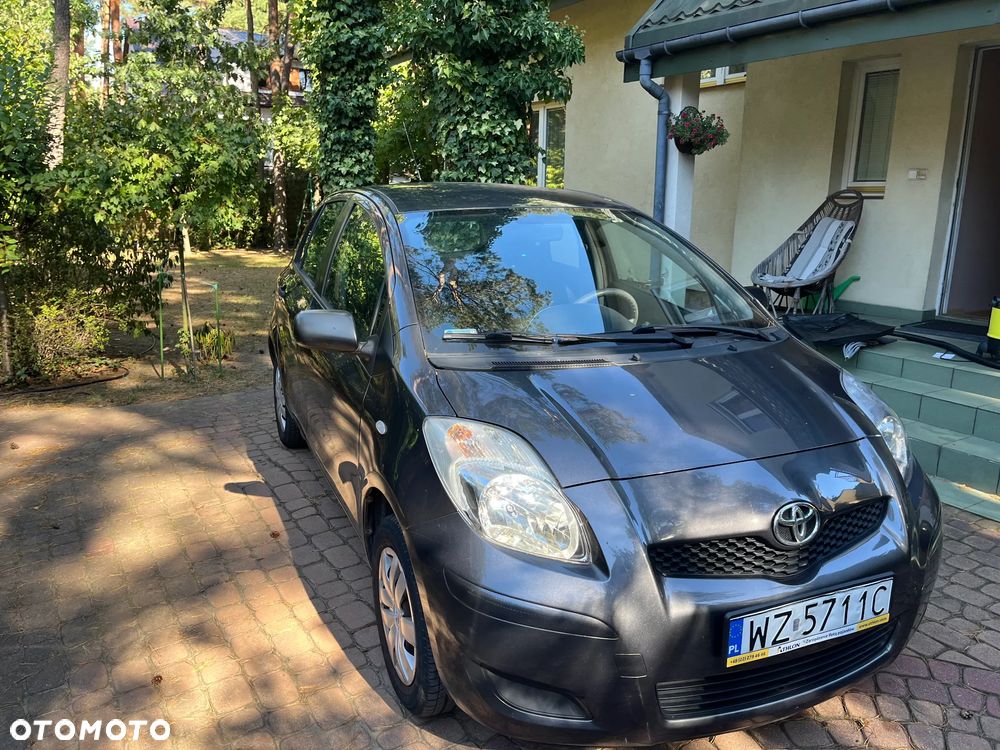 Toyota Yaris - 2