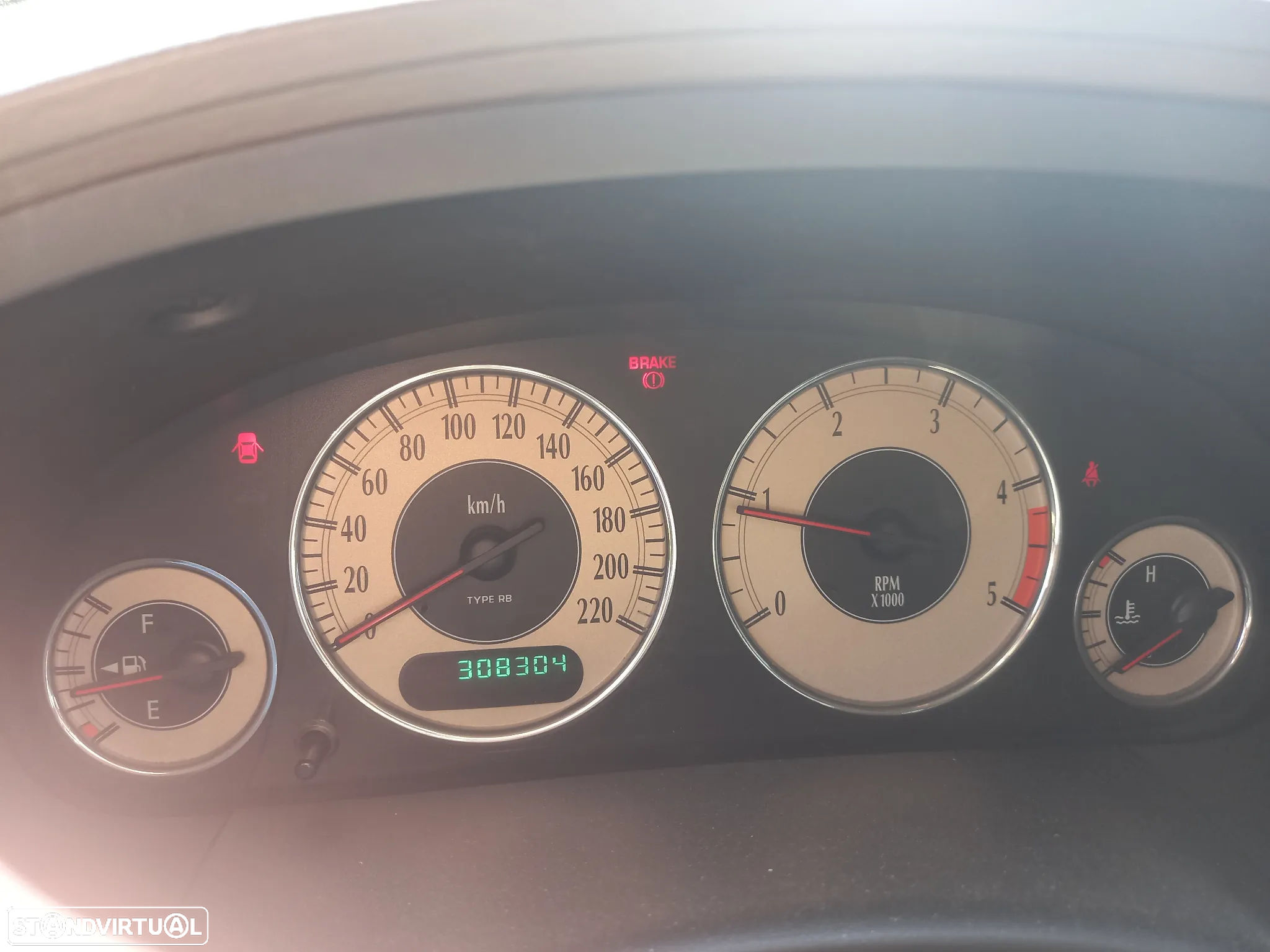 Chrysler Grand Voyager 2.5 CRD LX - 6