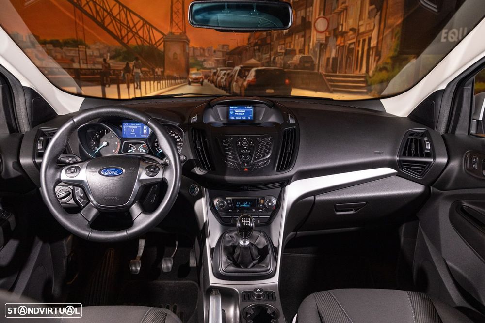 Ford Kuga 2.0 TDCi Trend - 10