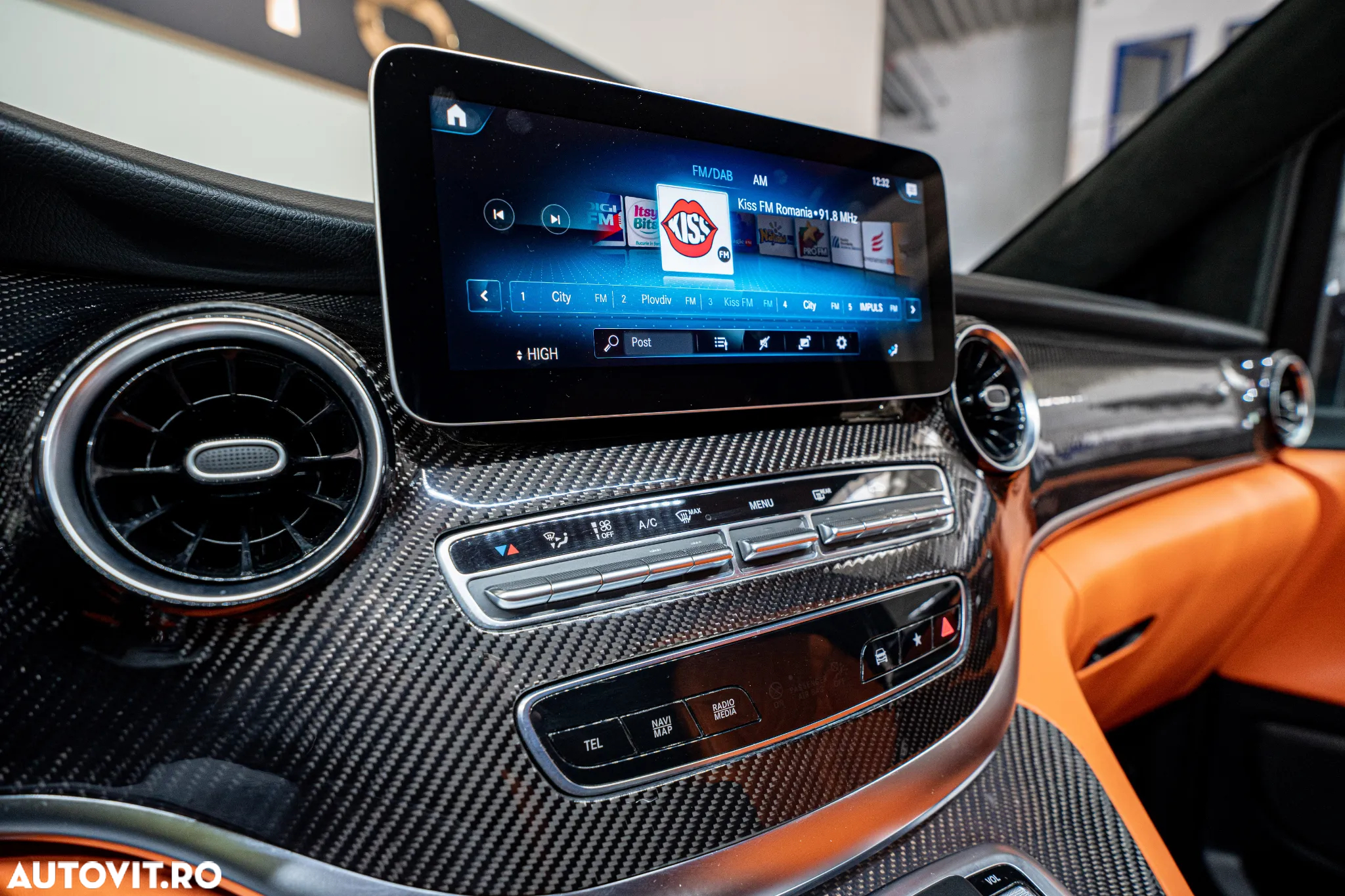 Mercedes-Benz V 300 d Combi Lung 237 CP AWD 9AT EXCLUSIVE - 23