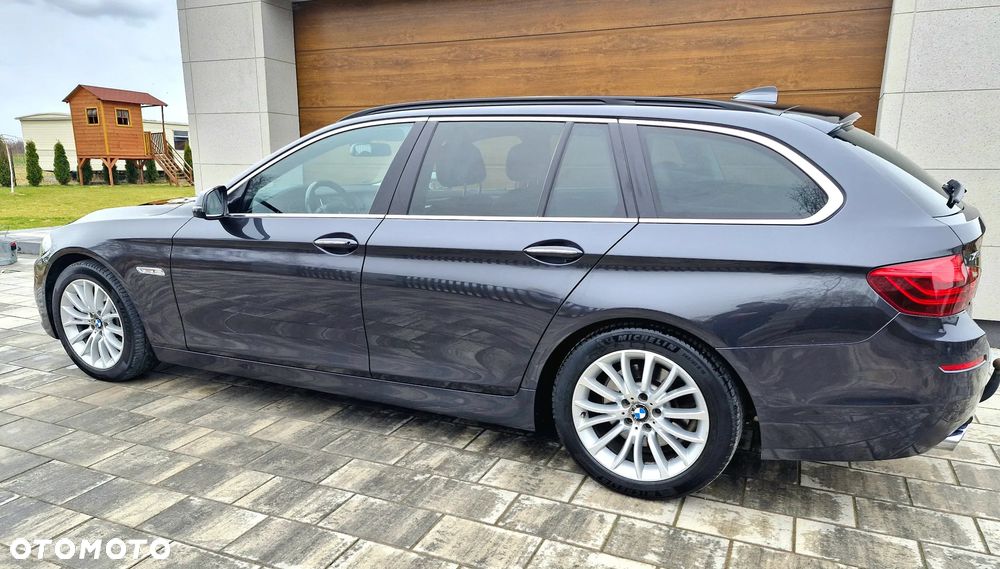 BMW Seria 5 520d xDrive - 11