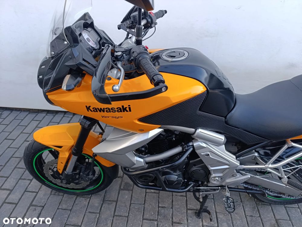 Kawasaki Versys 650 - 12