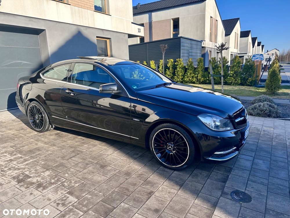 Mercedes-Benz Klasa C 180 BlueEFFICIENCY 7G-TRONIC - 1
