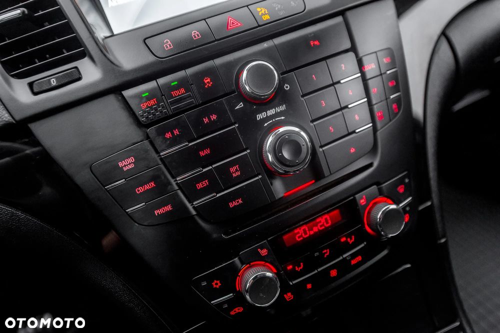 Opel Insignia 2.0 Turbo 4x4 Cosmo - 28