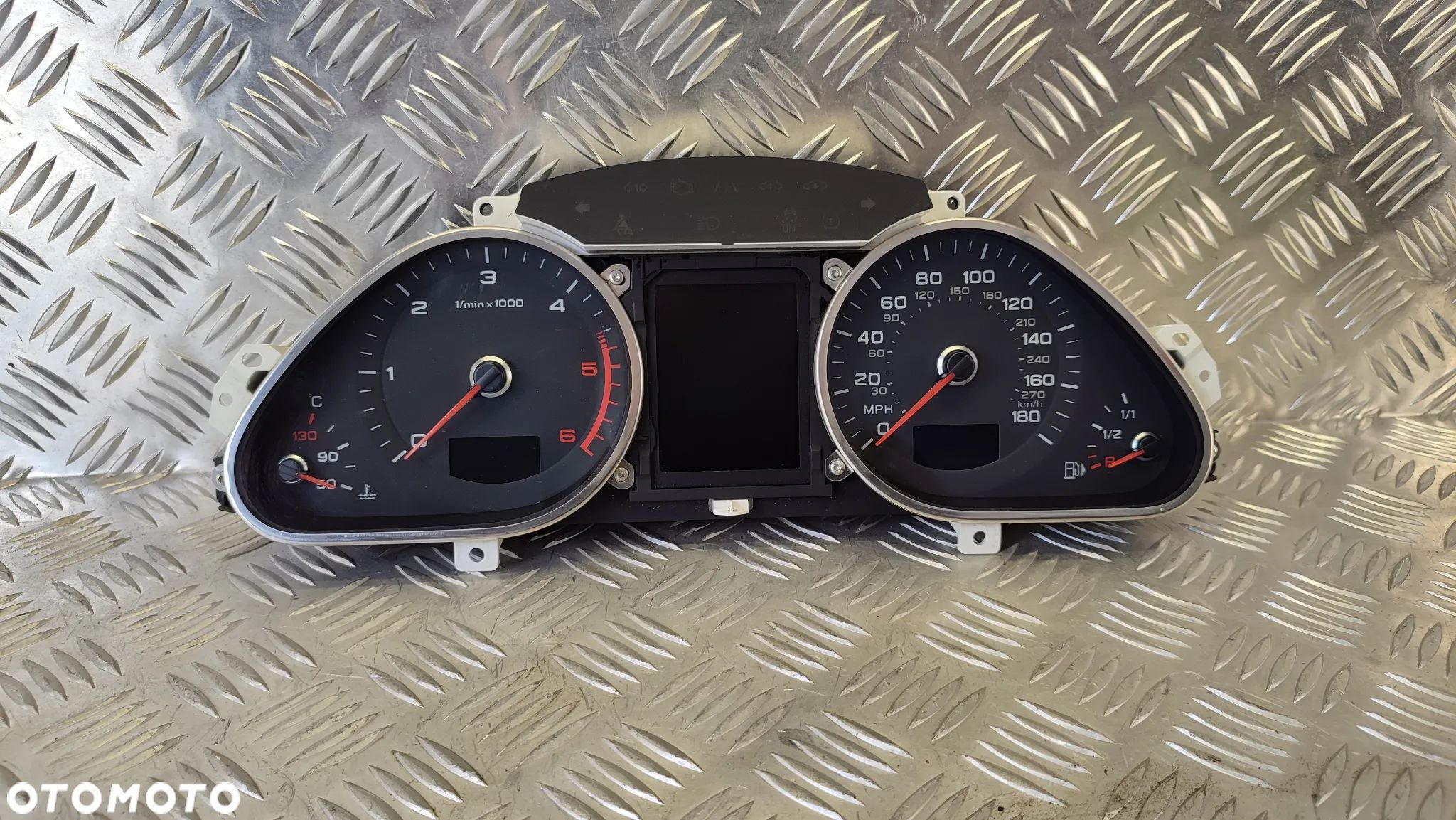 AUDI Q7 4L LIFT 09-15R LICZNIK ZEGARY UK ANGLIK 3.0 4L0920983 4L0920983T - 1