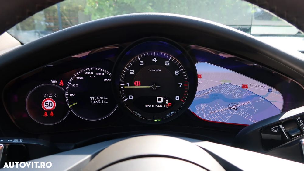 Porsche Panamera 4 E-Hybrid Platinum Edition - 26