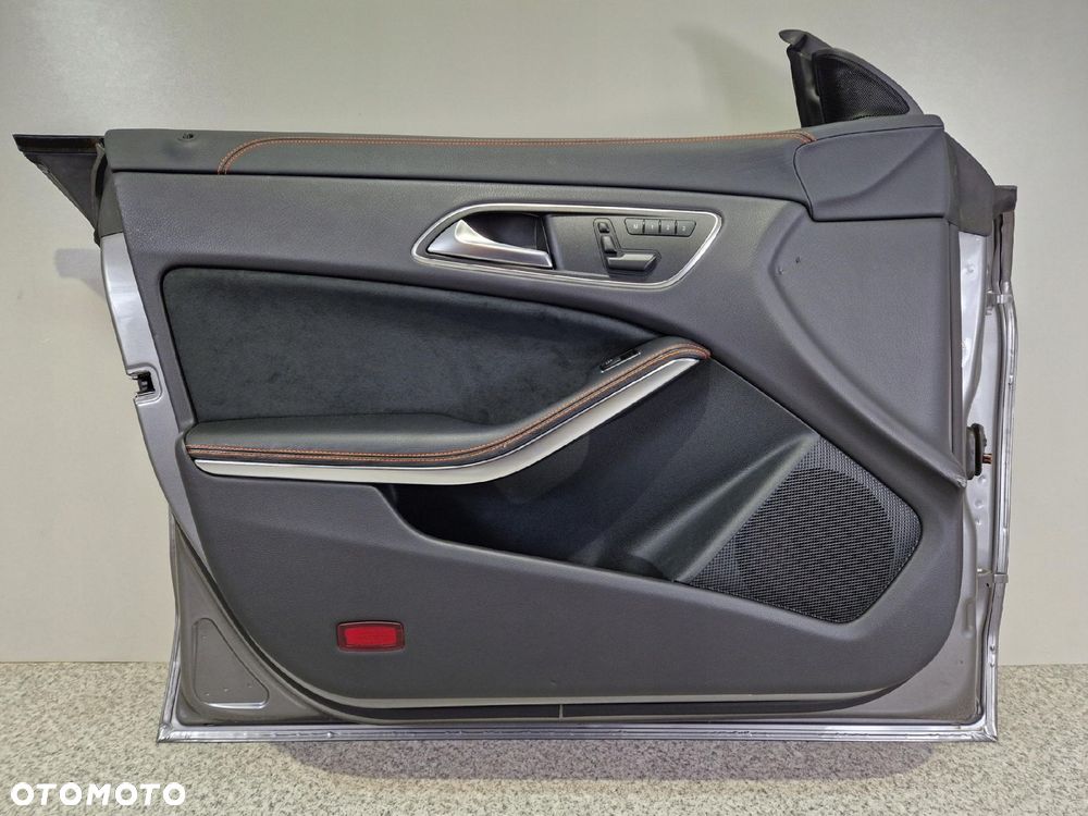 MERCEDES CLA W117 117 DRZWI PRZÓD PRZEDNIE LEWE KOMPLETNE 787 - 4