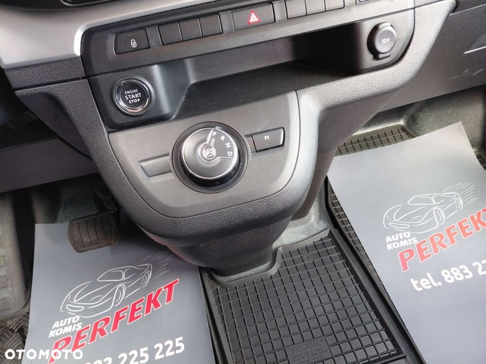 Opel Vivaro - 22