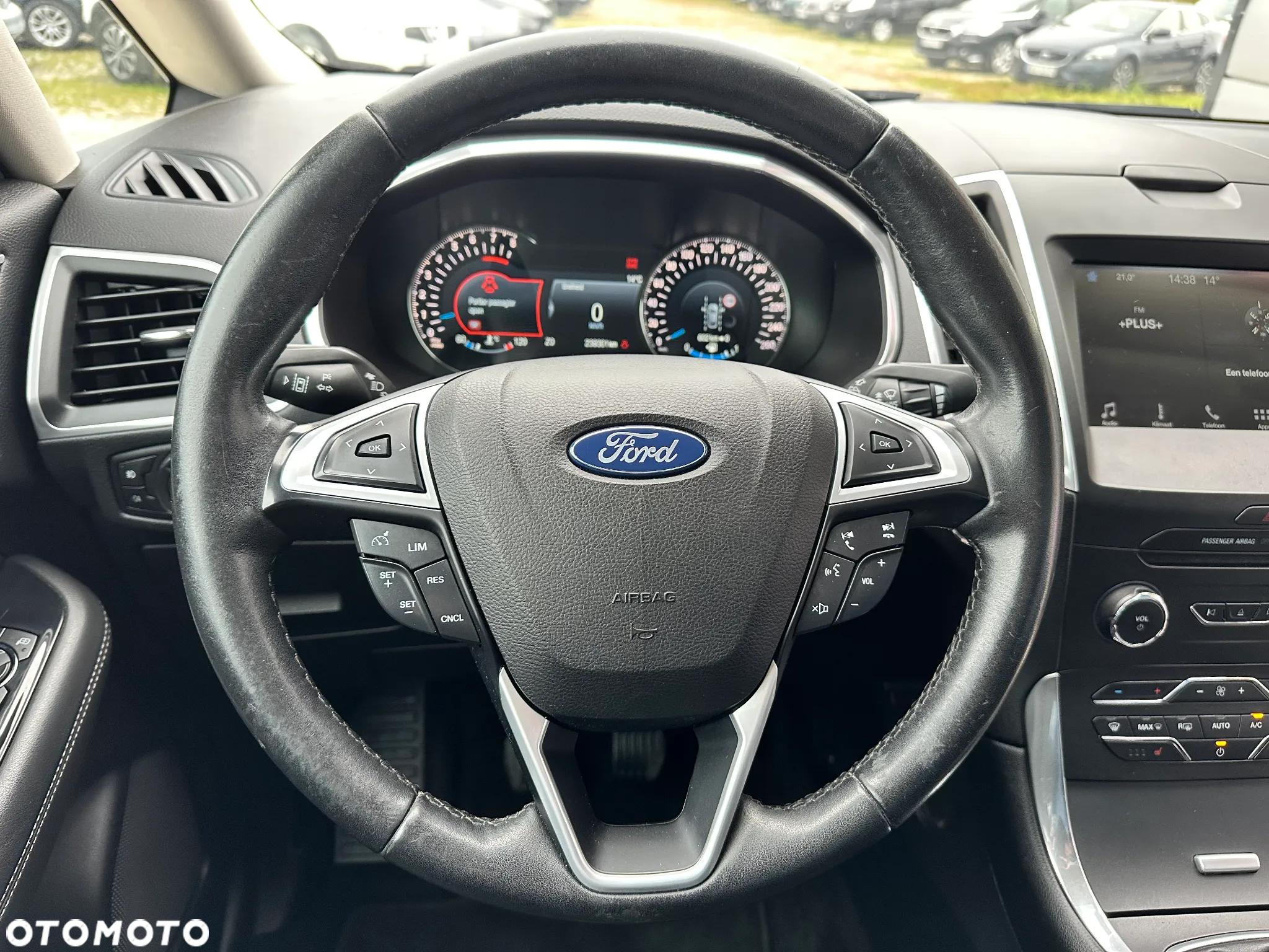 Ford S-Max 1.5 Eco Boost Start-Stopp Titanium - 37