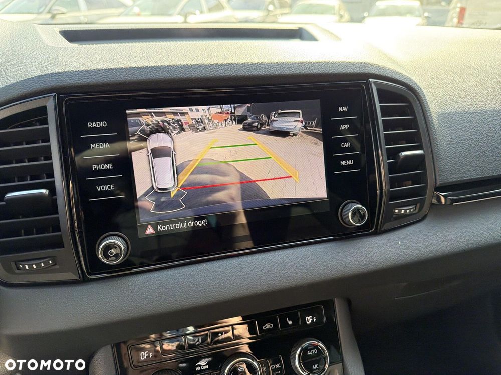 Skoda Karoq 1.5 TSI ACT Sportline DSG - 14