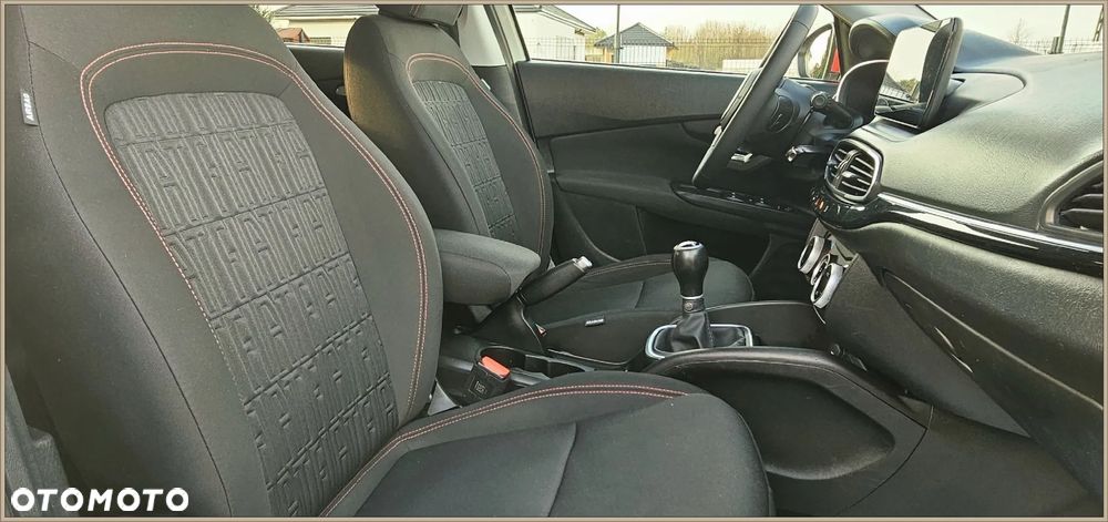 Fiat Tipo 1.0 T3 RED - 9