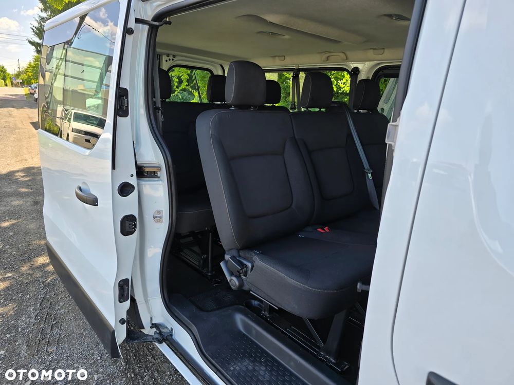 Renault Trafic 1.6 dCi 115 Grand Combi L2H1 Expression - 10