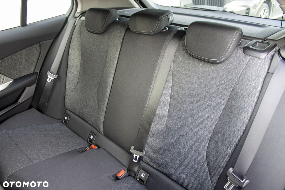 BMW Seria 1 - 20
